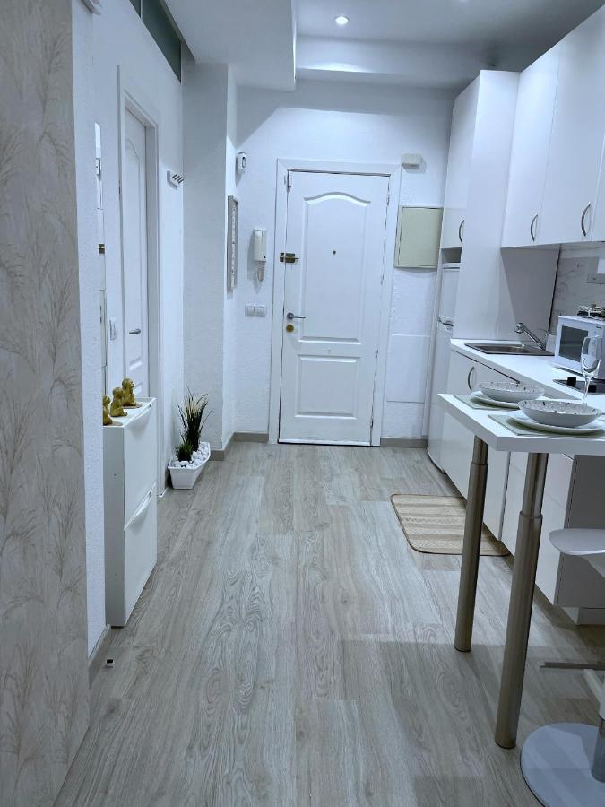 Ferienwohnung Precioso Apartamento Cerca De La Playa. Benalmádena Exterior foto